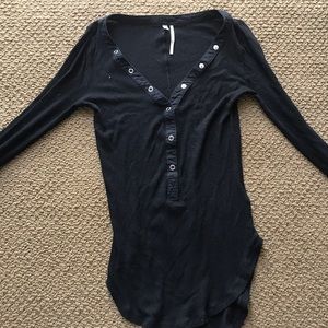 black urban outfitters long sleeve